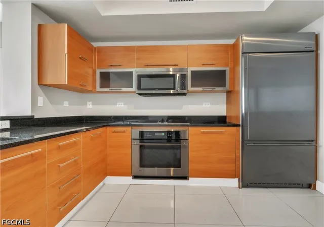 Photo 3 of Condo for sale at 3000 Oasis Grand Blvd #2905, Fort Myers, FL 33916 | MLS# 2026022223 | Listing updated on 2026-08-17