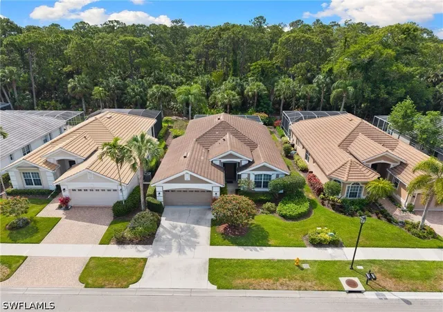 Photo 2 of Single family home for sale at 1717 Winding Oaks Way, Naples, FL 34109 | MLS# 226020004 | Listing updated on 2026-08-21