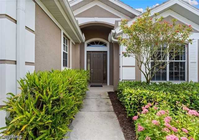 Photo 3 of Single family home for sale at 1717 Winding Oaks Way, Naples, FL 34109 | MLS# 226020004 | Listing updated on 2026-08-21
