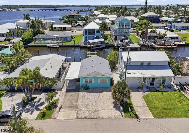 Photo 1 of Single family home for sale at 2691 Geary St, Matlacha, FL 33993 | MLS# 2026022664 | Listing updated on 2026-08-27