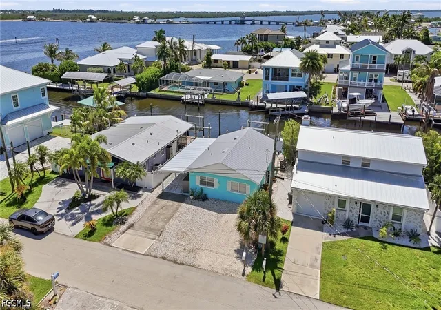 Photo 2 of Single family home for sale at 2691 Geary St, Matlacha, FL 33993 | MLS# 2026022664 | Listing updated on 2026-08-27