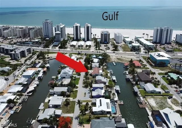 Photo 1 of Single family home for sale at 139 Ibis St, Fort Myers Beach, FL 33931 | MLS# 226020474 | Listing updated on 2026-08-18