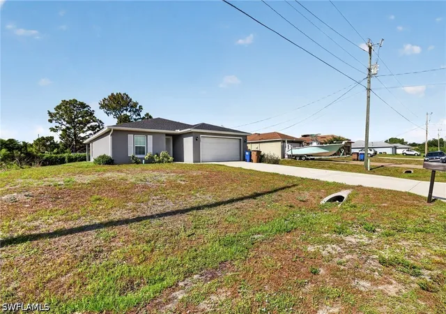 3rd image of 3603 21st Street SW, Lehigh Acres, FL 33976 | MLS# 226019727