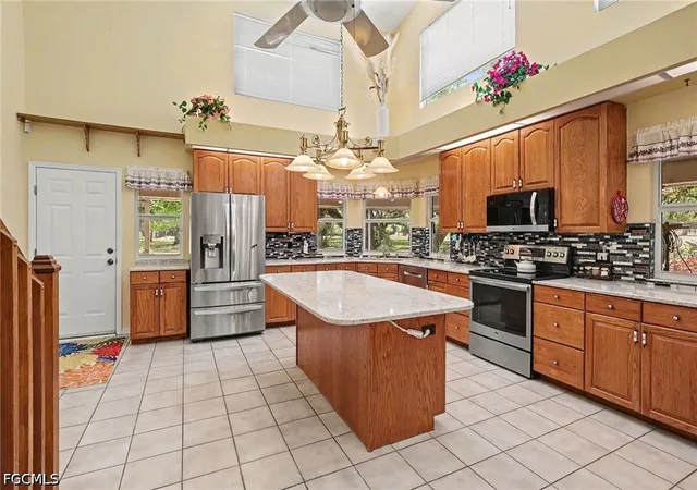 Photo 4 of Single family home for sale at 3079 Frontier Cir, Labelle, FL 33935 | MLS# 2026023430 | Listing updated on 2026-08-26