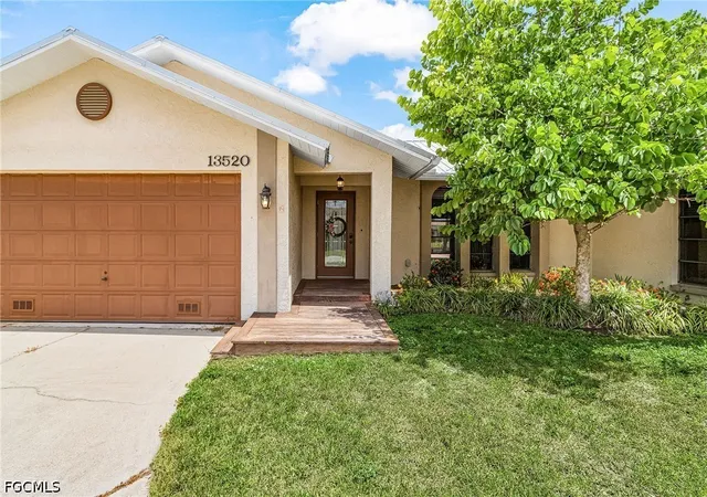Photo 4 of Single family home for sale at 13520 Island Rd, Fort Myers, FL 33905 | MLS# 2026023464 | Listing updated on 2026-08-14