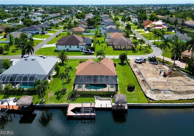 50th image of 4010 Sw 19th Pl, Cape Coral, FL 33914 | MLS# 2026023556
