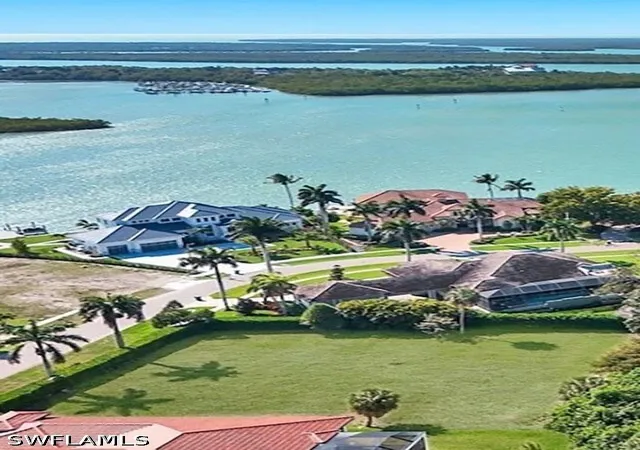 Photo 3 of Sale Pending at 980 Caxambas Dr, Marco Island, FL 34145 | MLS# 226021199 | Listing updated on 2026-08-24