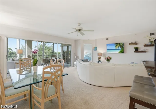 Listing Photo 3 - Condo for sale in building located at 26880 Wedgewood Dr, Bonita Springs, FL 34134 - Unit #402