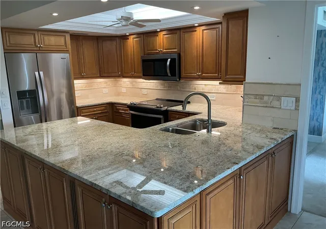 Photo 4 of Condo for sale at 5845 Trailwinds Dr #515, Fort Myers, FL 33907 | MLS# 2026024416 | Listing updated on 2026-08-28