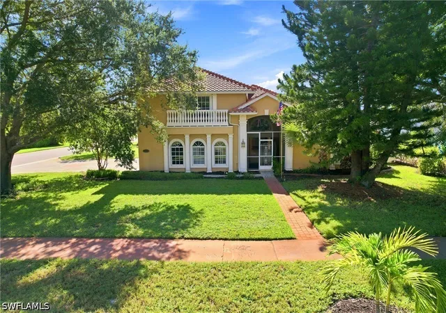 Photo 1 of Sale Pending at 2312 Kings Lake Blvd, Naples, FL 34112 | MLS# 226021590 | Listing updated on 2026-08-17