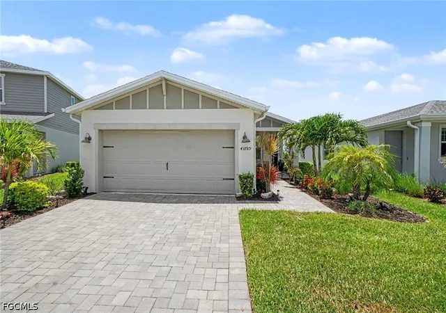 Photo 2 of Sale Pending at 43789 Cattleman Dr, Punta Gorda, FL 33982 | MLS# 2026025247 | Listing updated on 2026-08-25