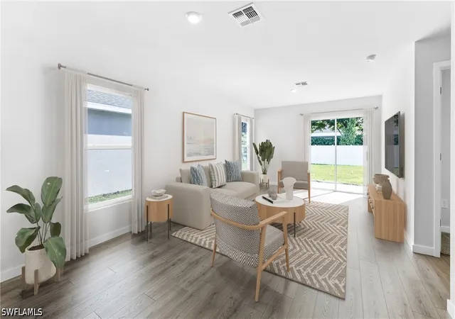 Photo 2 of Sale Pending at 14183 Hemingway Oaks Trl, Fort Myers, FL 33905 | MLS# 226022465 | Listing updated on 2026-08-17