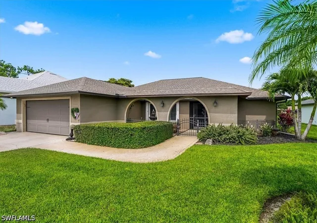 Photo 2 of Sale Pending at 24916 Carnoustie Ct, Bonita Springs, FL 34135 | MLS# 226022521 | Listing updated on 2026-08-30
