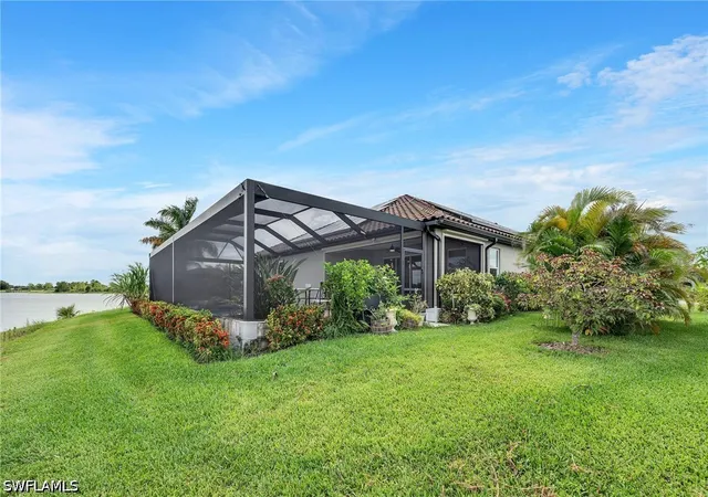 Photo 2 of Single family home for sale at 2078 Grove Dr, Naples, FL 34120 | MLS# 226021711 | Listing updated on 2026-08-17
