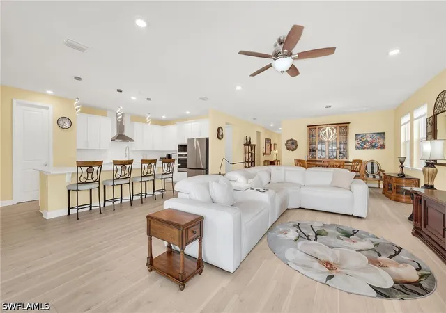 Photo 3 of Single family home for sale at 2078 Grove Dr, Naples, FL 34120 | MLS# 226021711 | Listing updated on 2026-08-17