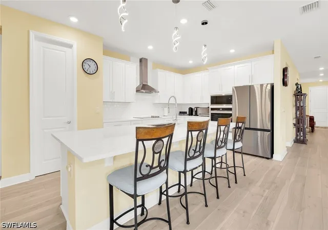 Photo 4 of Single family home for sale at 2078 Grove Dr, Naples, FL 34120 | MLS# 226021711 | Listing updated on 2026-08-17