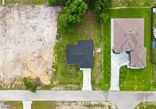 Photo 2 of Single family home for sale at 1800 Venice Ave N, Lehigh Acres, FL 33971 | MLS# 2026025999 | Listing updated on 2026-10-02