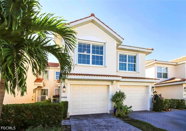 Listing Photo 3 - Condo for sale in building located at 11620 Navarro Wy, Fort Myers, FL 33908 - Unit #2404