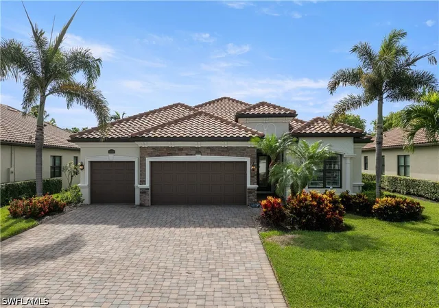 Photo 1 of Single family home for sale at 9352 Vercelli Ct, Naples, FL 34113 | MLS# 226022429 | Listing updated on 2026-08-22