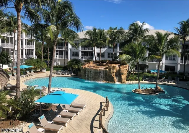 Listing Photo 2 - Condo for sale in building located at 3901 Kens Wy, Bonita Springs, FL 34134 - Unit #3306