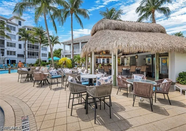 Listing Photo 5 - Condo for sale in building located at 3901 Kens Wy, Bonita Springs, FL 34134 - Unit #3306