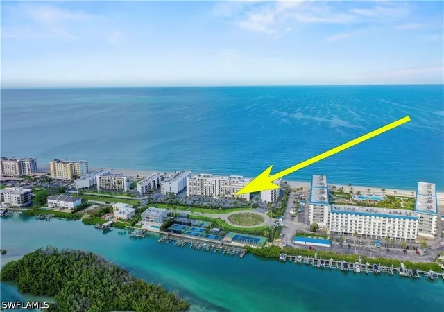 Listing Photo 2 - Condo for sale in building located at 25810 Hickory Blvd, Bonita Springs, FL 34134 - Unit #103