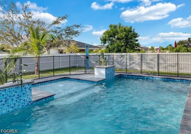 Photo 3 of Sale Pending at 1002 NE 2nd Place, Cape Coral, FL 33909 | MLS# 2026026346 | Listing updated on 2026-08-30