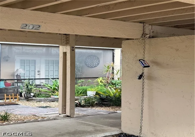 Listing Photo 4 - Condo for sale in building located at 3150 Shorewood Ln, Fort Myers, FL 33907 - Unit #206