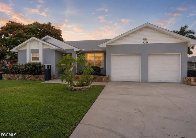 Photo 1 of Sale Pending at 320 Georgia Ave, Fort Myers, FL 33905 | MLS# 2026026359 | Listing updated on 2026-08-27