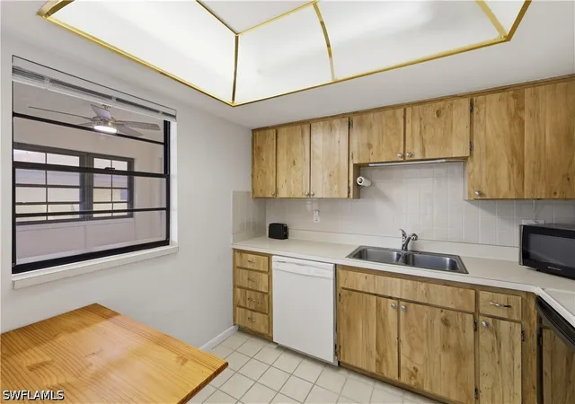 Photo 4 of Condo for sale at 6136 Whiskey Crk Dr #521, Fort Myers, FL 33919 | MLS# 226023129 | Listing updated on 2026-08-21