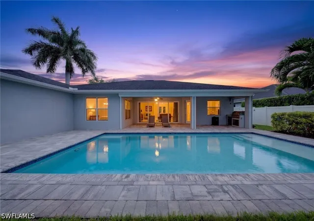 Photo 2 of Single family home for sale at 37 Johnnycake Dr, Naples, FL 34110 | MLS# 226023110 | Listing updated on 2026-08-19