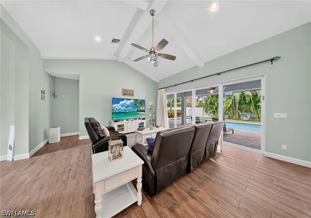 Photo 3 of Single family home for sale at 37 Johnnycake Dr, Naples, FL 34110 | MLS# 226023110 | Listing updated on 2026-08-19