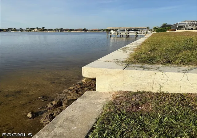 Photo 4 of Sale Pending at 1128 SW 43rd Street, Cape Coral, FL 33914 | MLS# 2026026540 | Listing updated on 2026-08-17