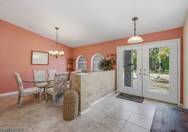 Photo 2 of Sale Pending at 211 S Bahama Ave, Marco Island, FL 34145 | MLS# 226022789 | Listing updated on 2026-08-27