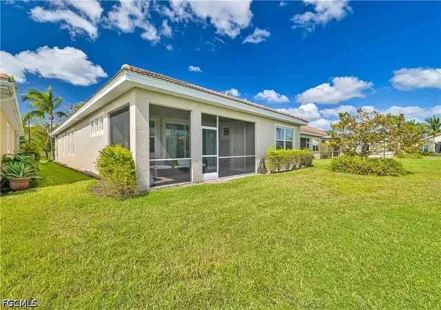 Photo 2 of Single family home for sale at 3509 Bridgewell Ct, Fort Myers, FL 33916 | MLS# 2026026637 | Listing updated on 2026-08-30