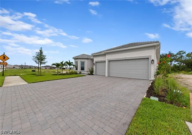 4th image of 6958 Del Webb Oak Crk Blvd, North Fort Myers, FL 33917 | MLS# 226023389