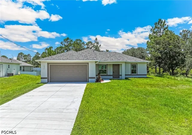 Photo 1 of Single family home for sale at 1895 Weldon Ave, Lehigh Acres, FL 33972 | MLS# 2026026706 | Listing updated on 2026-08-18