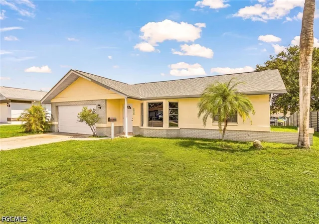 Photo 1 of Single family home for sale at 1435 Se 14th Street, Cape Coral, FL 33990 | MLS# 2026026783 | Listing updated on 2026-08-30