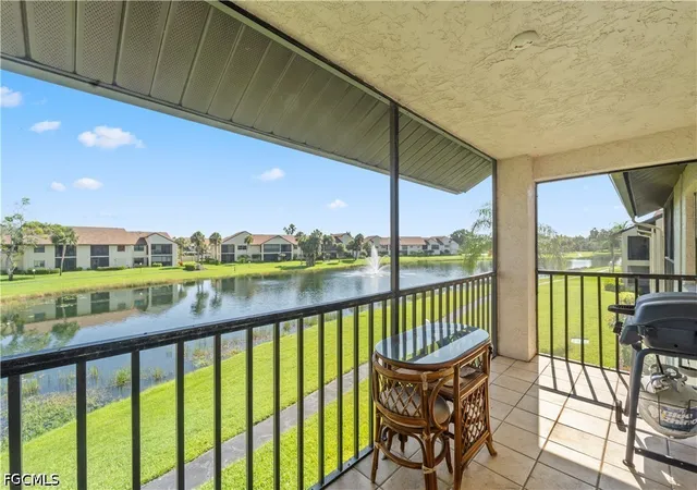 Photo 2 of Sale Pending at 8565 Charter Clb Cir #6, Fort Myers, FL 33919 | MLS# 2026026824 | Listing updated on 2026-09-24