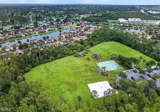 Photo 4 of Townhouse for sale at 2406 Laurentina Ln, Cape Coral, FL 33909 | MLS# 2026026988 | Listing updated on 2026-08-24