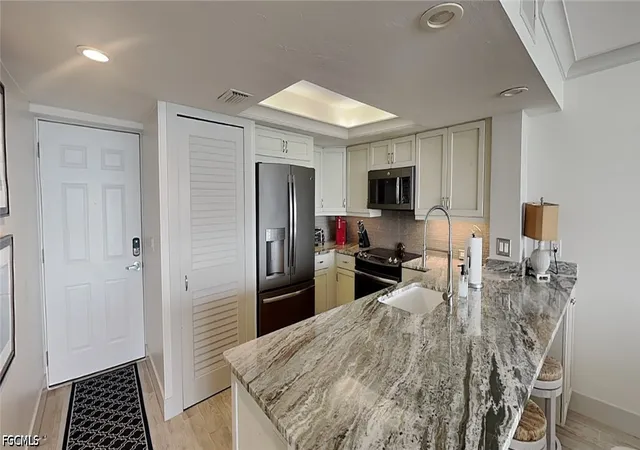 5th image of 17170 Harbour Point Dr #234, Fort Myers, FL 33908 | MLS# 2026027007