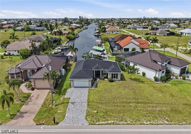 20th image of 3728 Yucatan Pkwy, Cape Coral, FL 33993 | MLS# 226023025