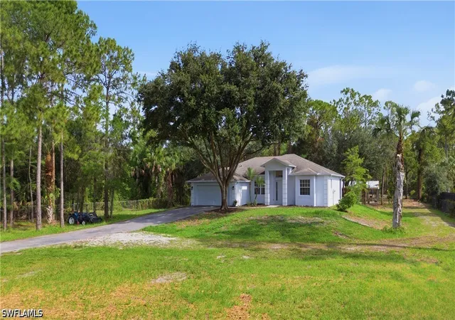 Photo 3 of Single family home for sale at 2645 12th Avenue Se, Naples, FL 34117 | MLS# 226023174 | Listing updated on 2026-08-19