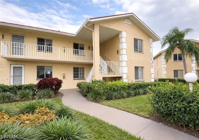 Photo 3 of Sale Pending at 534 Augusta Blvd #E104, Naples, FL 34113 | MLS# 226023718 | Listing updated on 2026-08-20