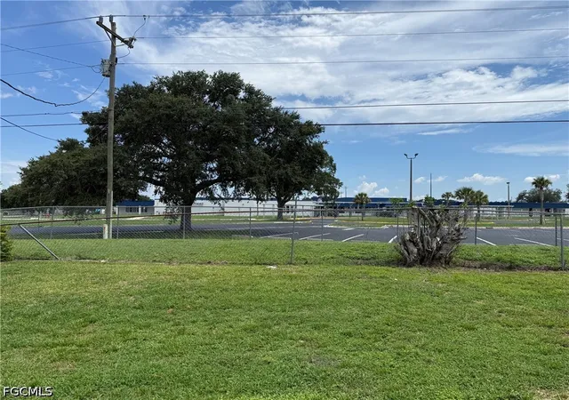 Photo 3 of Single family home for sale at 200 Arthur Ave, Lehigh Acres, FL 33936 | MLS# 2026027280 | Listing updated on 2026-08-24