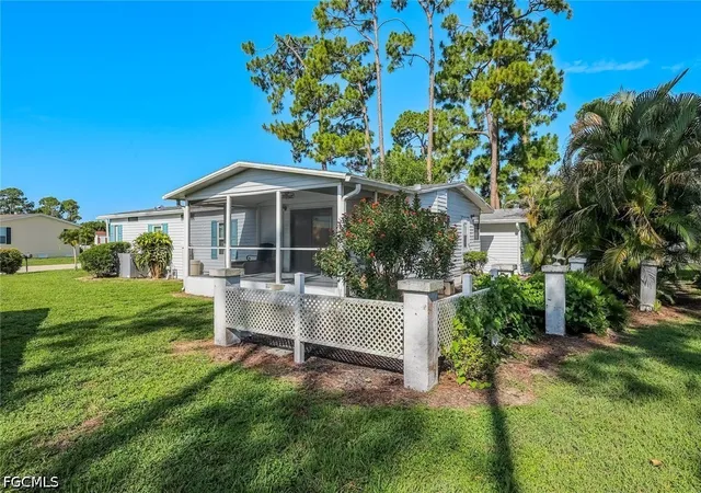 Photo 27 of Manufactured home for sale at 19682 Eagle Tr Ct, North Fort Myers, FL 33903 | MLS# 2026027400 | Listing updated on 2026-08-25