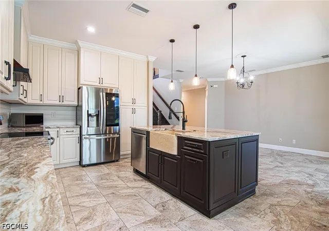 Photo 3 of Single family home for sale at 2534 Verdmont Ct, Cape Coral, FL 33991 | MLS# 2026027533 | Listing updated on 2026-08-30