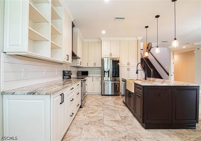 Photo 3 of Single family home for sale at 2534 Verdmont Ct, Cape Coral, FL 33991 | MLS# 2026027533 | Listing updated on 2026-08-30