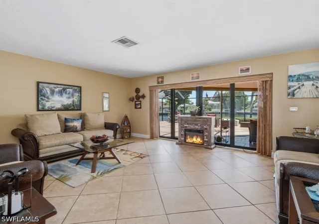 Photo 3 of Single family home for sale at 197 Gulfport Ct, Marco Island, FL 34145 | MLS# 226024054 | Listing updated on 2026-08-26