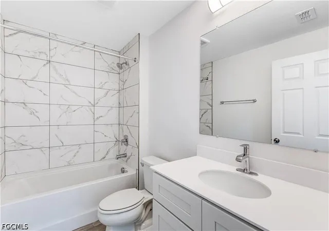Photo 4 of Single family home for sale at 731 Anaconda Ave S, Lehigh Acres, FL 33974 | MLS# 2026027657 | Listing updated on 2026-10-29